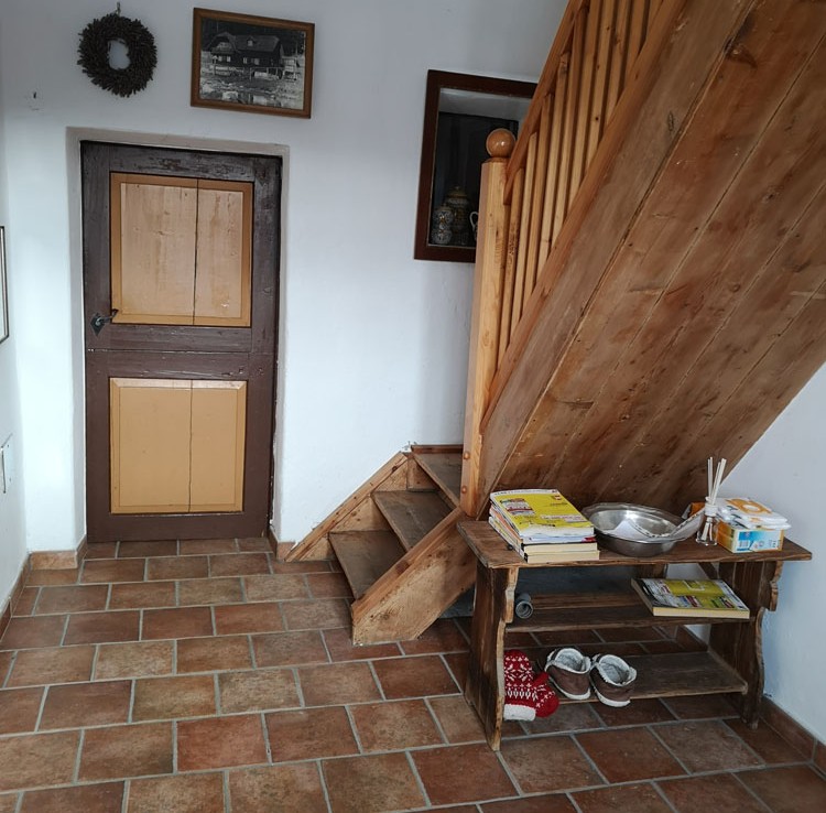 Stilvolles Wohnen im Gailtal - Treppe